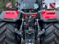 Tracteurs Massey Ferguson 8S.305 Dyna-VT Exclusive Tractor Demo