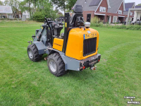 Chargeuse sur pneus Giant D332SWT