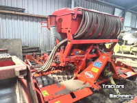 Semoir Combination Kuhn HRB 302 met Velta LC 302