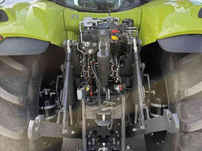 Tracteur Claas AXION 870 CMATIC