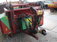 Mélangeuse distributrice autocharg. Strautmann Siloblitz 330VC uitkuilwagen voerverdeelwagen snijbord trilbord uitkuilbord