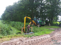 Tracteur John Deere 6820 / BOS arm