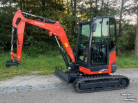 Mini pelleteuse Kubota U27-4