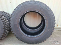 Roues, Pneus, Jantes, Barillets Jumelage Nokian 480/80R38 en 440/80R24