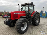 Tracteur Massey Ferguson 8220