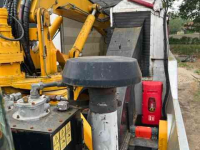 Combinaison faucheuse-aspirateur Iveco hovertrack , iveco , maai-zuigcombinatie