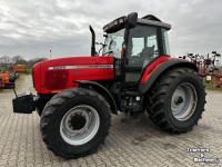 Tracteur Massey Ferguson 8220 Dynashift