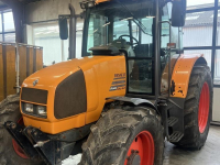 Tracteur Renault 550 RZ