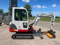Mini pelleteuse Takeuchi TB219