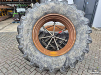 Roues, Pneus, Jantes, Barillets Jumelage Pirelli 650/65R38 dubbellucht