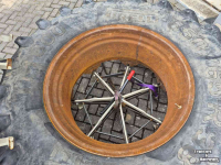 Roues, Pneus, Jantes, Barillets Jumelage Pirelli 650/65R38 dubbellucht