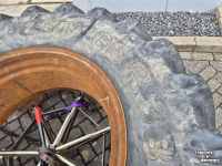 Roues, Pneus, Jantes, Barillets Jumelage Pirelli 650/65R38 dubbellucht