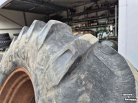 Roues, Pneus, Jantes, Barillets Jumelage Pirelli 650/65R38 dubbellucht