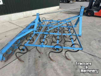 Cultivateur Lemken triltand culivator