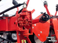 Faneur Kuhn GF13003T getrokken schudder