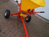 Distributeur d‘engrais  Jarmet getrokken kunstmeststrooier 200 ltr & 400 ltr