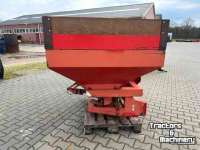 Distributeur d‘engrais Kuhn ZSA-800