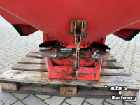 Distributeur d‘engrais Kuhn ZSA-800