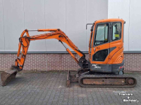 Mini pelleteuse Doosan DX30Z