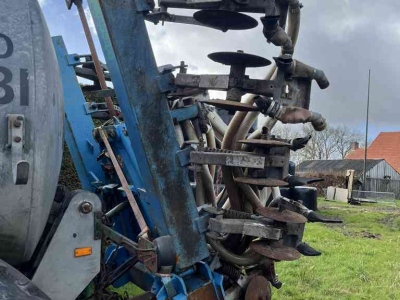 Tonneau de lisier Meyco Meyco Duport Injektiecombi 6700 liter mesttank mestverwerking