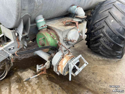Tonneau de lisier Meyco Meyco Duport Injektiecombi 6700 liter mesttank mestverwerking