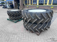 Roues, Pneus, Jantes, Barillets Jumelage Trelleborg 480/70R34 + 380/70R24 verstelbare velgen