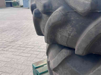 Roues, Pneus, Jantes, Barillets Jumelage Trelleborg 480/70R34 + 380/70R24 verstelbare velgen