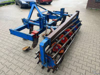 Cultivateur  Diepwoeler 5 tanden met buizenrol