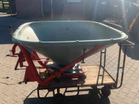 Distributeur d‘engrais Trioliet TS400 Meststofstrooier