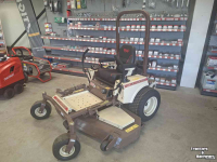 Tracteur Tondeuse Autoporté Grasshopper 200V