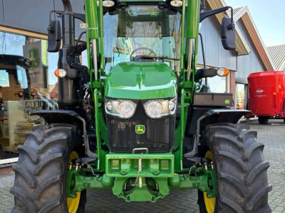 Tracteur John Deere 6120M