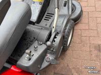 Tracteur Tondeuse Autoporté Jonsered FR 2213 MA Zitmaaier