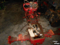 Pièces d‘occasion pour tracteurs International 423