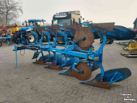 Charrues Lemken Juwel 7 4 schaar ploeg met vorenpakker
