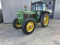 Tracteur John Deere 3040 4WD
