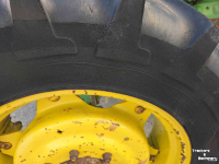 Tracteur John Deere 3040 4WD