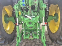 Tracteur John Deere 6090M