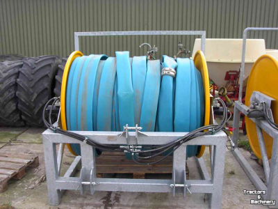 Distributeur à tuyau flexible trainé De With Sleepslang systemen