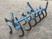 Cultivateur Lemken 13 tands vaste tand cultivator woeler met drukrol