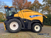 Ensileuse automotrice New Holland FR 9040