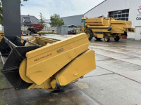 Moissonneuse batteuse New Holland TX34