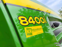 Ensileuse automotrice John Deere 8400