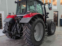 Tracteur Massey Ferguson MF 5S.105 Efficient Dyna 4