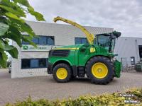 Ensileuse automotrice John Deere hakselaar 8200i