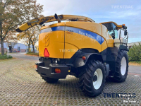 Ensileuse automotrice New Holland FR 9040 hakselaar