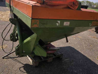 Distributeur d‘engrais Amazone Kunstmest strooier