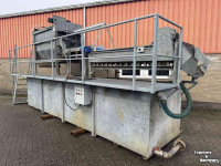 Installation à laver  Spiessens was-/ spoelcombinatie, wastrommel, rollenleestafel, lappendroger