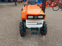 Tracteur pour vignes et vergers Kubota B1400D