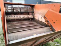 Distributeur de fourrage en bloc Holaras Rabbit 4000