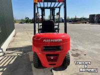 Chariot élévateur  pluspower diesel